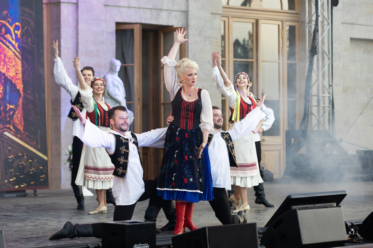 Гала-концерт в Гатчинском парке. Наталья Савченко